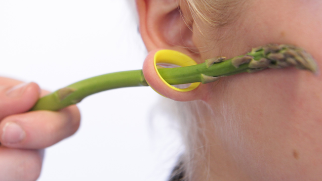 Illustration for article titled 10 Things Only People With Gauges Will Understand